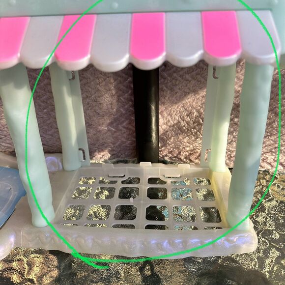 Enchantimals Ski Lodge Playset with Dolls and Accessories Bundle READ - Picture 8 of 11